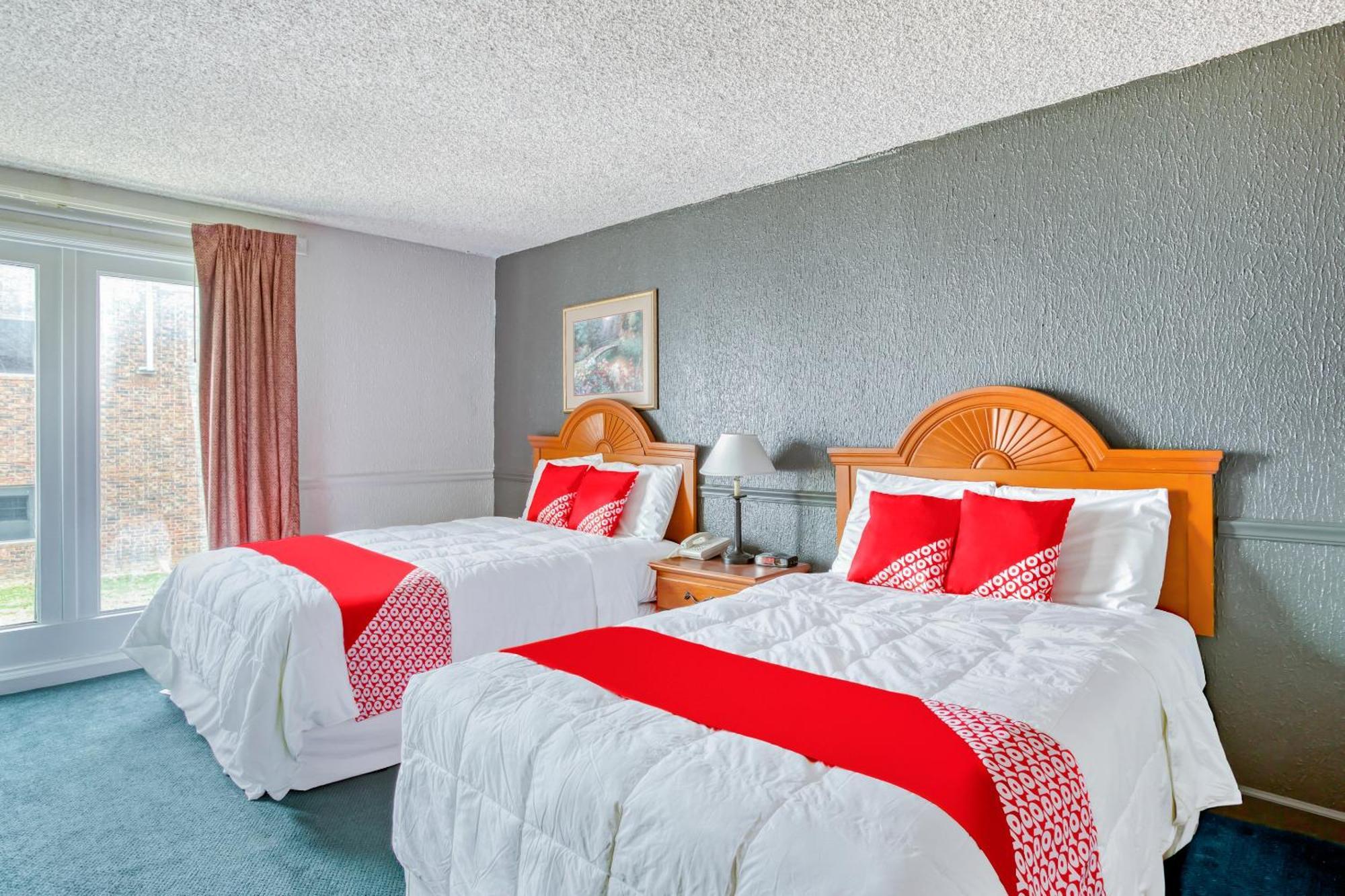 Отель Oyo Townhouse Tulsa Woodland Hills Экстерьер фото